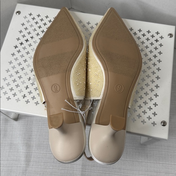 a new day Cream Slingback Women's Shoes Kitty 2 “ Heels Party Wedding Size 9 - Picture 7 of 7